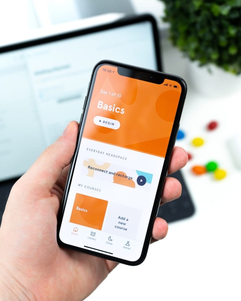 Make Mobile Apps for iOS and Android